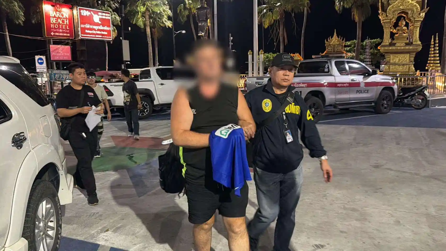 On Thursday morning, the immigration police of Thailand arrested a 46-year-old Australian citizen at Suvarnabhumi…